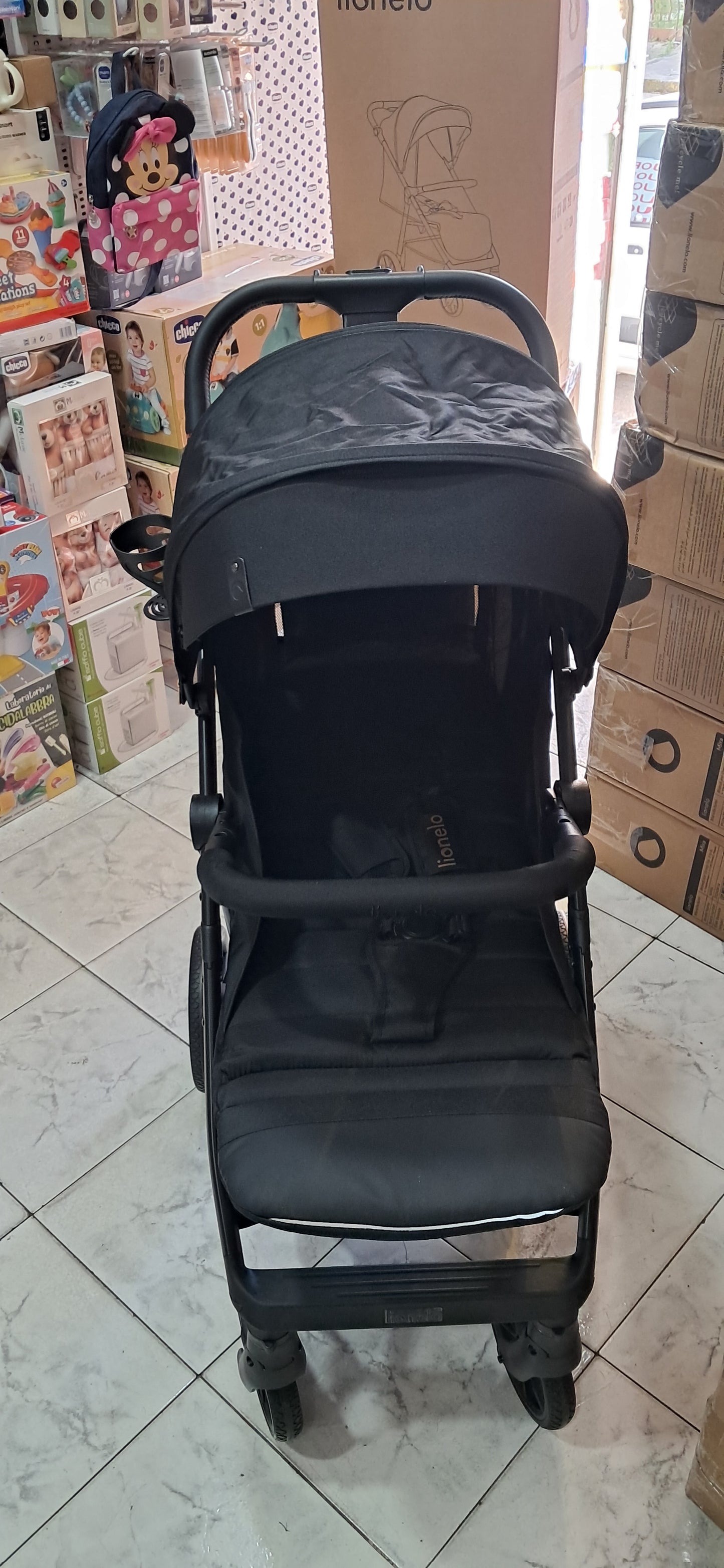 Mira lionelo xxxL super completo