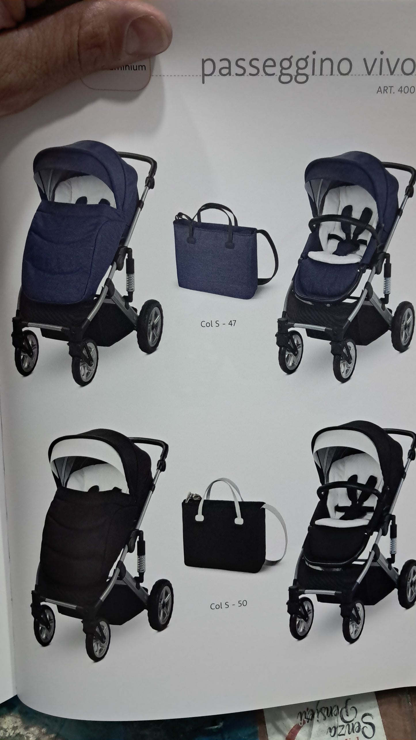 Duo plebani carrozxina piu passeggino piu borsa piu coprigambe piu parapioggia